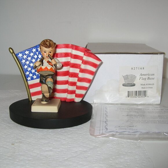 HUMMEL Display “AMERICAN FLAG” #1084-D w/Box & COA & LITTLE DRUMMER #240 TMK5 - Picture 2 of 9